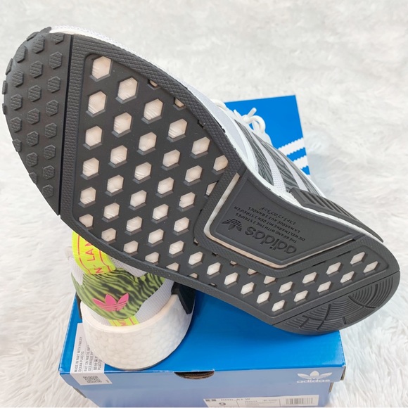Adidas women's NMD R1 shoes sneakers Cloud White / Core Black / Solar - Picture 12 of 12